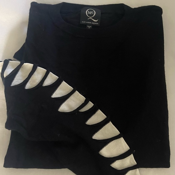 Alexandre Mqueen - Picture 4 of 9